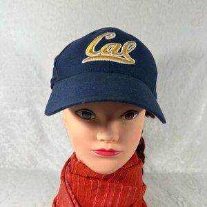 Team Nike California Golden Bears  Swoosh Hat 3D embroidered team logo